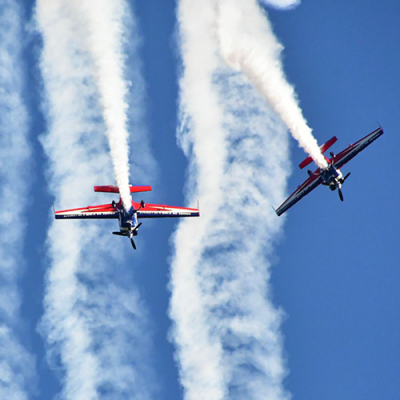 Magnifique vol de la patrouille de France à la Coupe Icare 2025